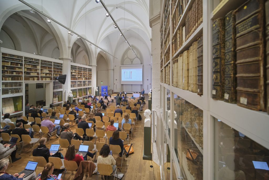 Lightning Talks fanden in der Paulinerkirche statt (Foto: Martin Liebetruth)